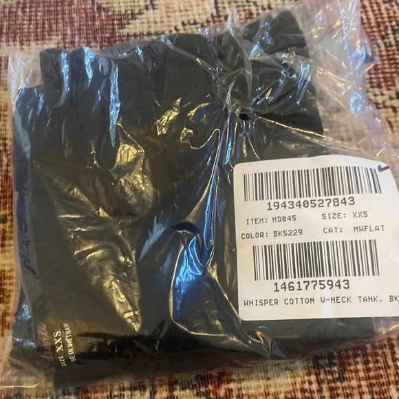 Madewell Whisper Cotton V-Neck Tank MD045 - Picture 5 of 5